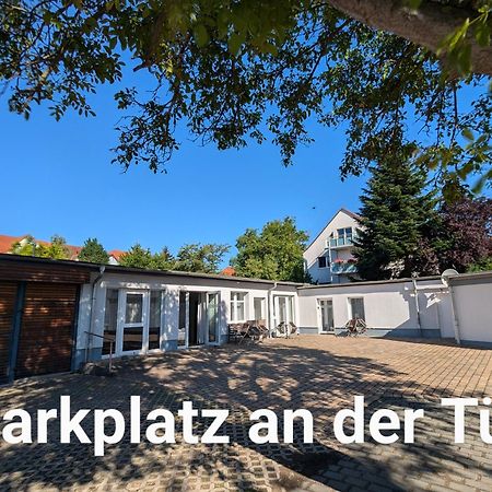 Fewo Urban Gotha-Apartment Ekhof- Am Schlosspark- Parken An Der Der Tuer- Barrierefrei, 900 Meter Zum Bahnhof - Wallbox エクステリア 写真